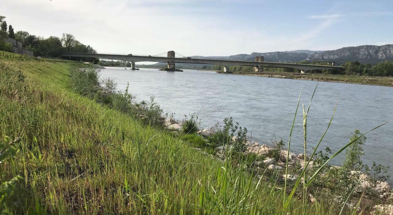 Appartement Le Romarin Mallemort Bagian luar foto